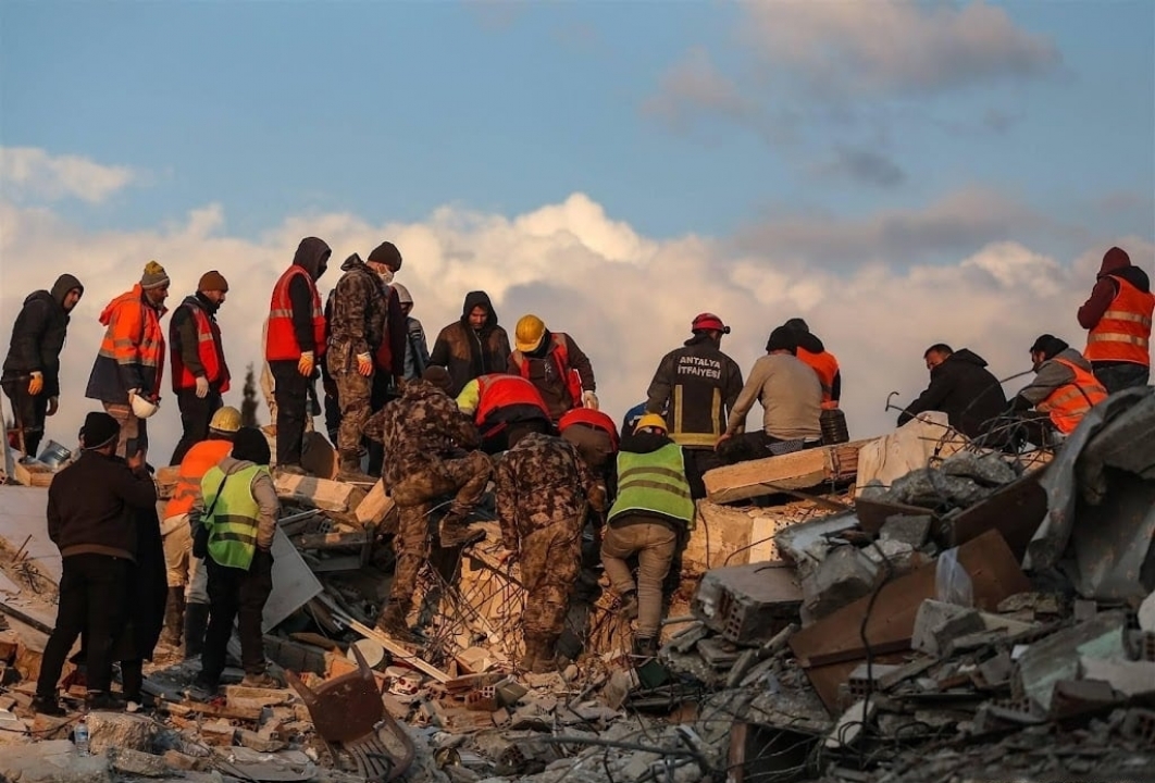 Dodental Aardbevingen Turkije En Syrië Boven De 25.000 | Marokko Nieuws