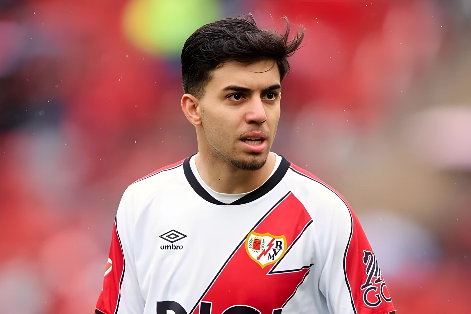 Ilias Akhomach mist duel met Strasbourg na spierblessure in warming-up ...