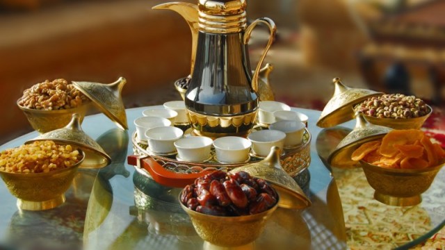 Ramadan in Dubai meer dan 100 mensen naar ziekenhuis na te veel eten Marokko Nieuws Ramadan in Dubai meer dan 100 mensen naar ziekenhuis na te veel eten Marokko Nieuws